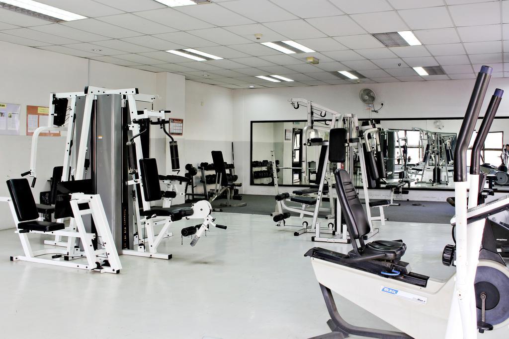 Marina Court Kota Kinabalu- Bigger Group Stay Together- 6 Bedroom Apartments Екстериор снимка