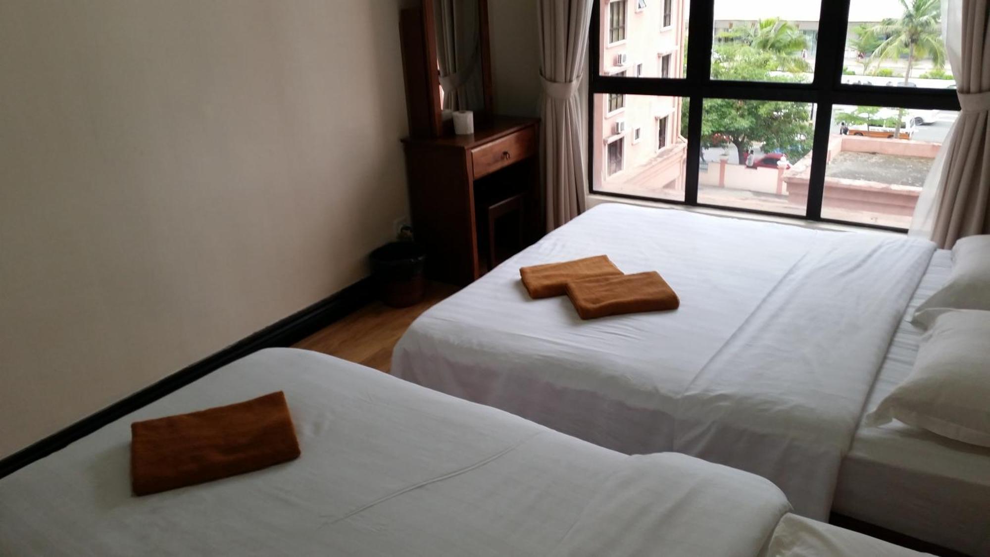 Marina Court Kota Kinabalu- Bigger Group Stay Together- 6 Bedroom Apartments Екстериор снимка