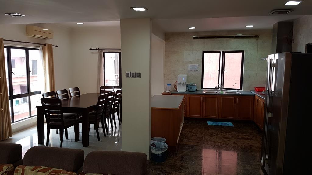 Marina Court Kota Kinabalu- Bigger Group Stay Together- 6 Bedroom Apartments Екстериор снимка